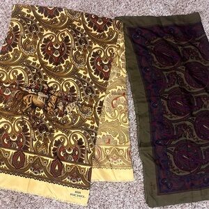 Small scarf / neck scarf